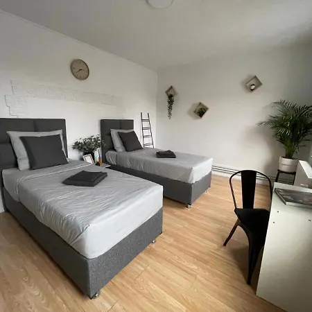 La Ferme Du Chateau アパート Fontaine-l'Eveque